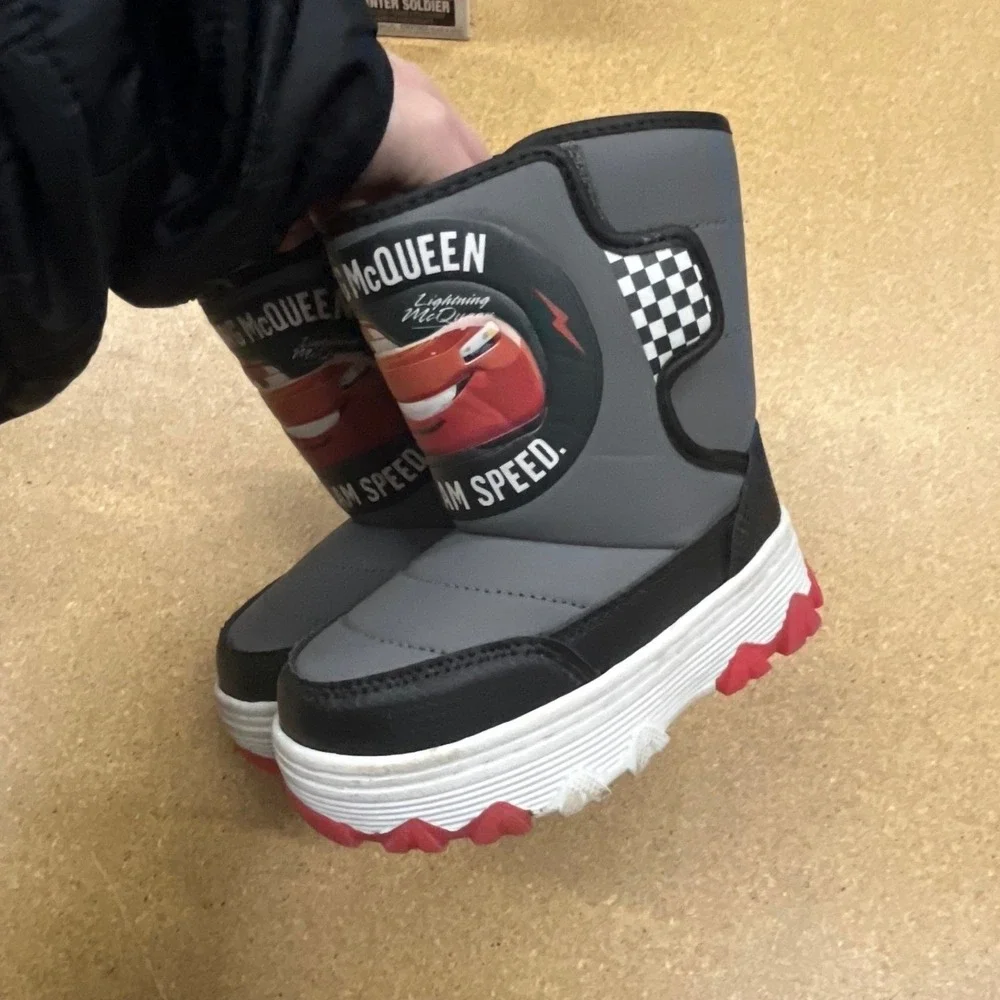 Disney Pixar Cars Lightning McQueen Light Up Snow Boots Kids Size 7